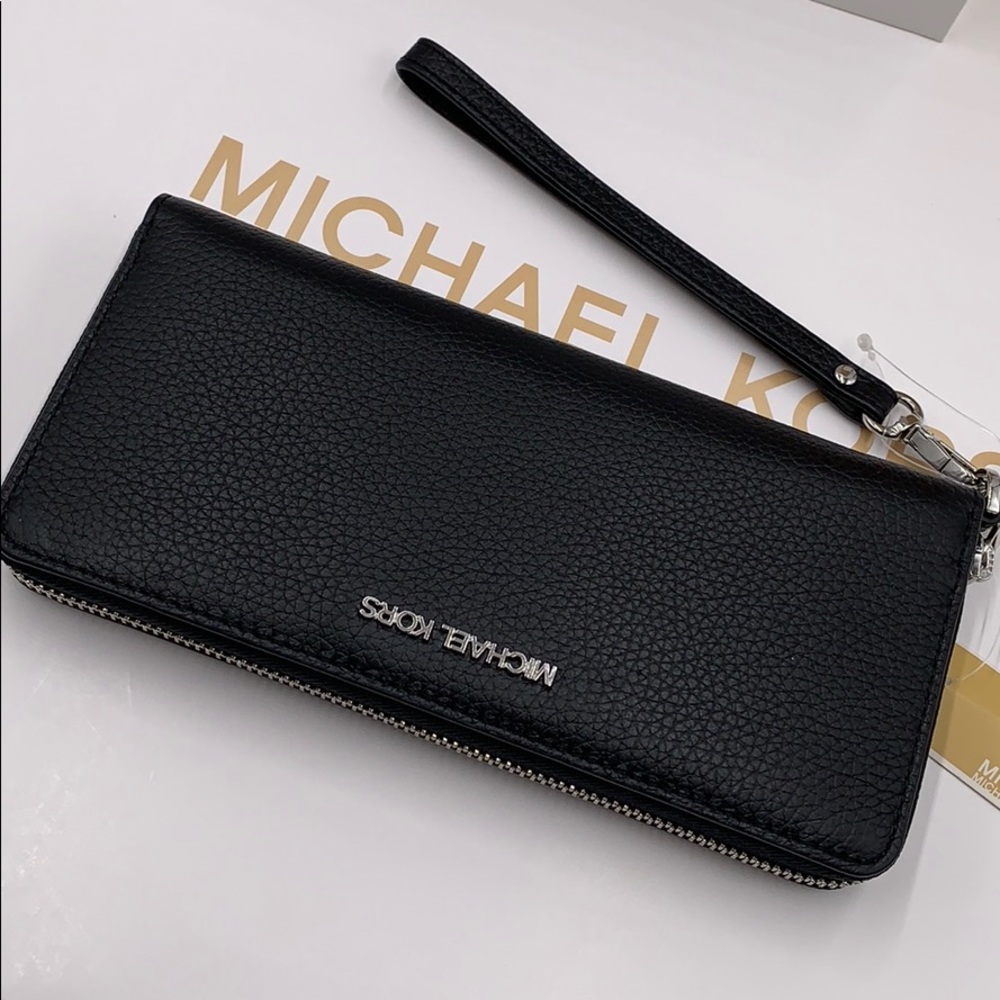 MICHAEL KORS Jet Set Travel Continental PVC Zip - Picture 1 of 13